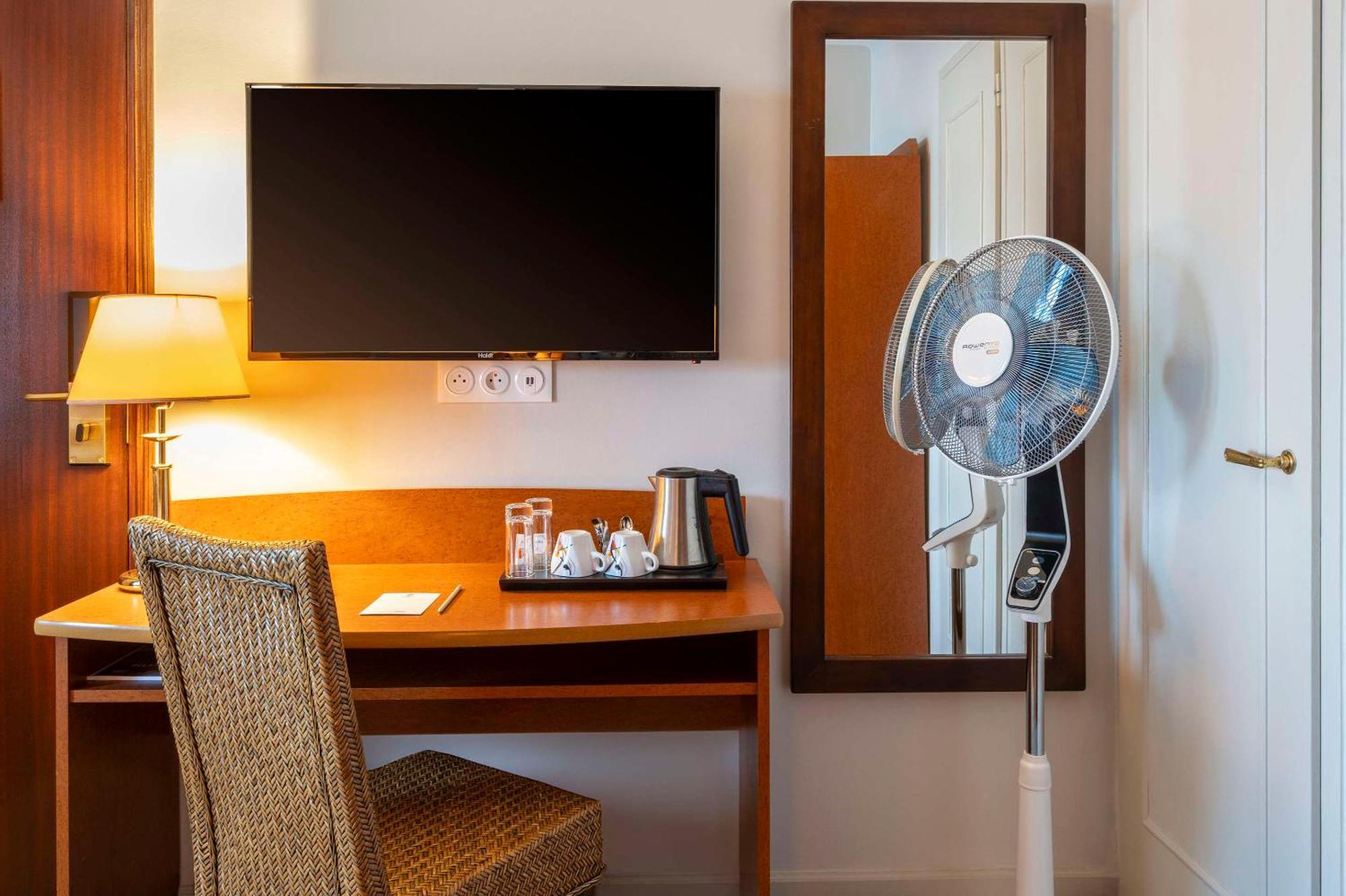 Best Western De Diane Νεβέρ Εξωτερικό φωτογραφία