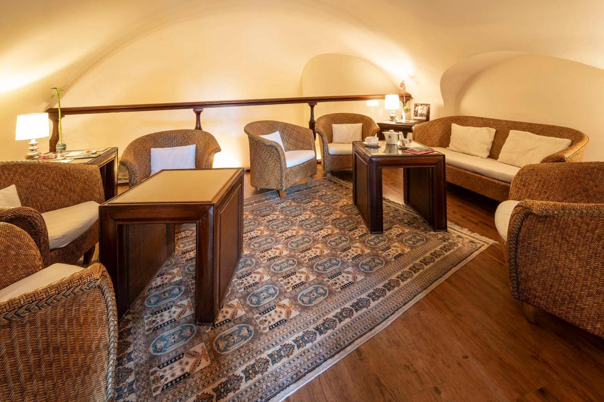 Best Western De Diane Νεβέρ Εξωτερικό φωτογραφία